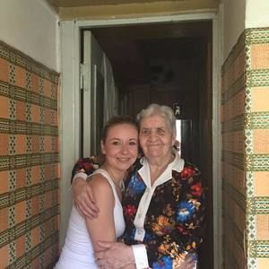 Meet your Posher, Maria